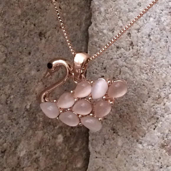 SWAN SET | 14K ROSE PLATED & CRYSTALS - Picture 3 of 6